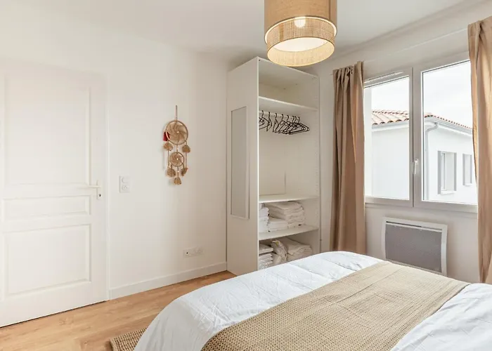 Le Seignosse 생-뱅상-드-티로스